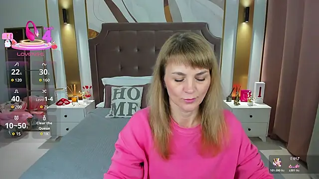 annasimonsj online show from April 8, 1:05 am