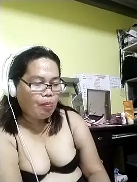 camame7 online show from June 26, 1:59 pm