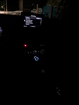 Snapshot of utoopia777 chatting on November 27, 4:09 pm utoopia777 online show from November 27, 4:09 pm