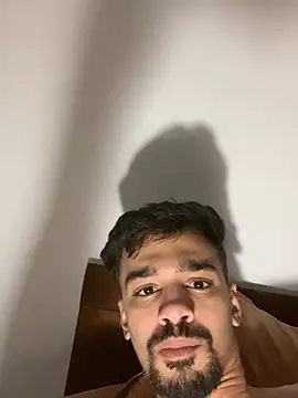 Hermanooooooo online show from January 2, 5:35 am