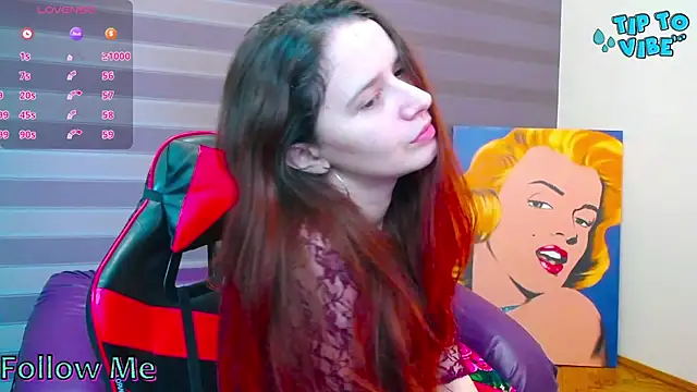 iris nikhols online show from December 18, 2:39 am