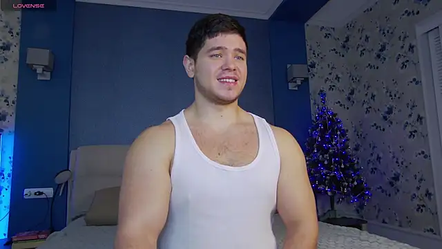 Snapshot of Arilas_ chatting on January 5, 7:17 am Arilas online show from January 5, 7:17 am