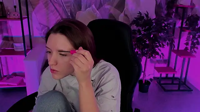 JennyDens online show from December 13, 2:43 am