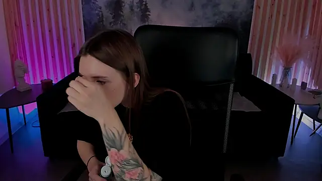 JennyDens online show from February 20, 5:01 am