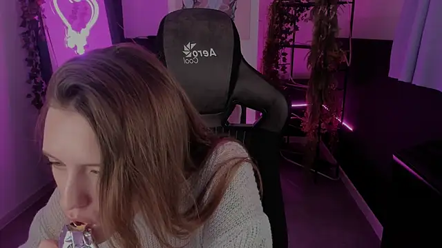 JennyDens online show from September 30, 3:17 pm