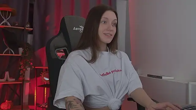 JennyDens online show from February 5, 6:34 pm