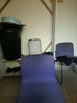 vannycov online show from April 21, 2:56 pm