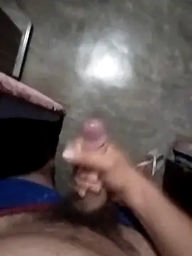 Emanuel45js online show from December 3, 1:57 am