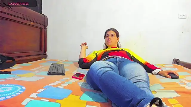 Snapshot of electraaxx chatting on February 17, 3:20 pm electraaxx online show from February 17, 3:20 pm