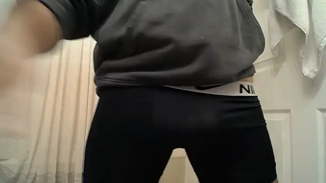 proseccopapi23 online show from December 15, 5:45 am