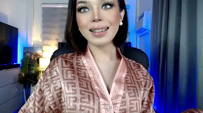 Snapshot of SweetCheska19 chatting on March 17, 11:32 pm SweetCheska19 online show from March 17, 11:32 pm