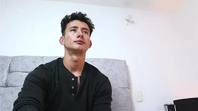  Alexxx online show from January 18, 4:04 am