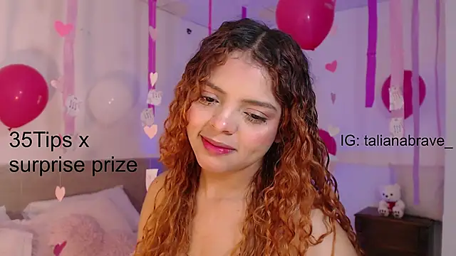 Snapshot of ValienteGirl_ chatting on February 16, 12:52 am ValienteGirl online show from February 16, 12:52 am