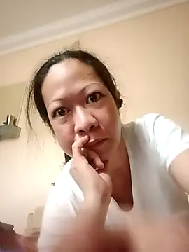 Snapshot of Sweet_Lady30 chatting on September 27, 7:52 pm Sweet Lady30 online show from September 27, 7:52 pm
