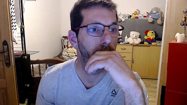 steph19x5 online show from March 7, 6:43 pm