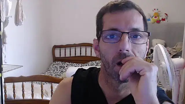 steph19x5 online show from October 8, 8:23 am