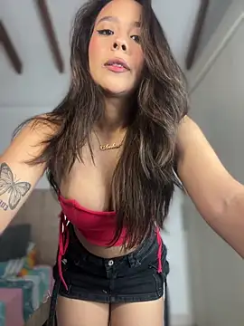 Little Amber6 online show from October 18, 1:08 am