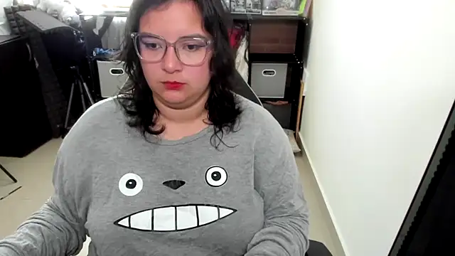 aika-dreams online show from November 8, 1:33 pm