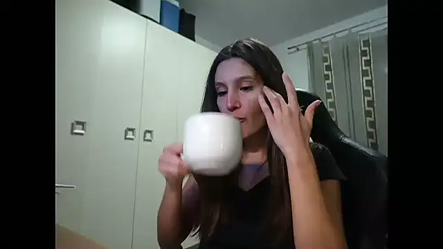 GodlyTheia online show from December 9, 3:54 pm