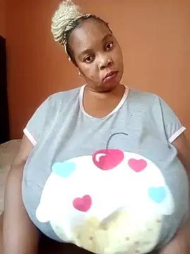 Lovelyboobs01 online show from February 1, 7:26 am