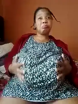 Lovelyboobs01 online show from February 18, 8:49 am