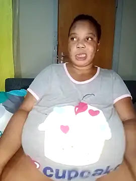 Lovelyboobs01 online show from March 7, 5:49 pm