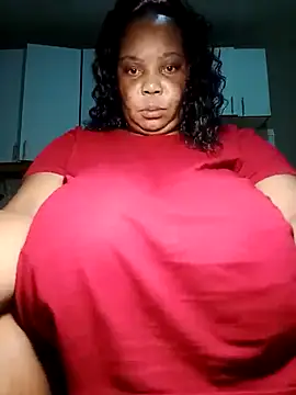 Lovelyboobs01 online show from March 15, 7:59 pm