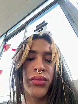 stormytt  online show from December 26, 9:58 pm