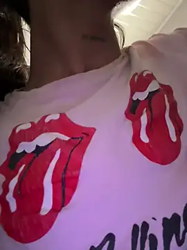 stormytt  online show from March 23, 7:42 am