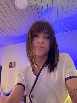 stormytt  online show from December 18, 2:39 am