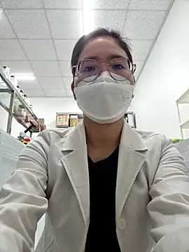 HinaLovely online show from March 4, 3:12 am