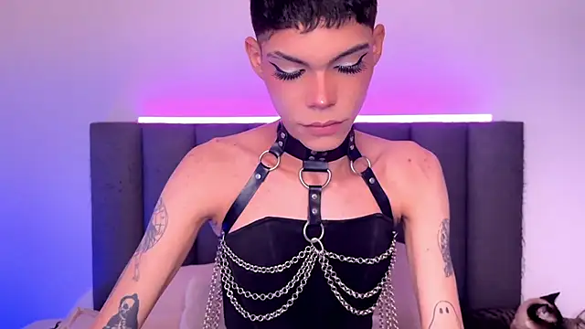 Varya Ferreira online show from September 13, 11:59 pm