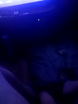 tubing0101 online show from December 20, 1:45 am