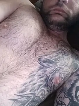 tubing0101 online show from March 12, 8:53 am