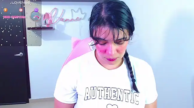 Vannessa  Shy online show from February 2, 11:32 pm