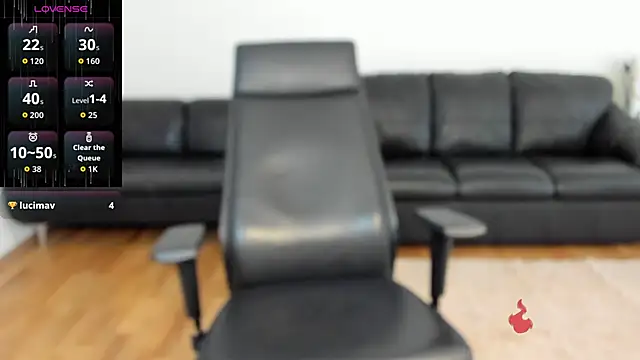 HornyNalia online show from October 16, 9:43 am