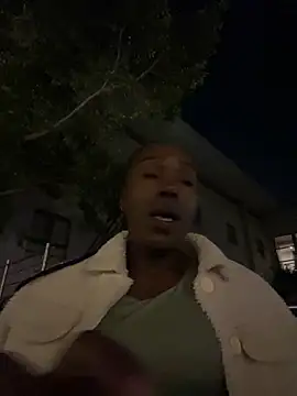 Snapshot of blackcandy15 chatting on April 5, 6:16 pm blackcandy15 online show from April 5, 6:16 pm