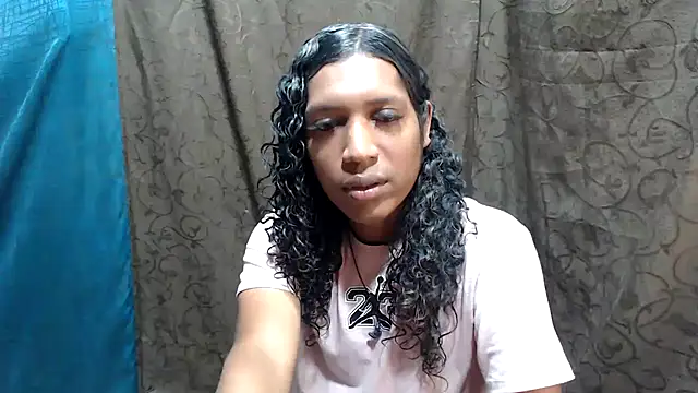 shairaStarr online show from October 19, 6:52 pm
