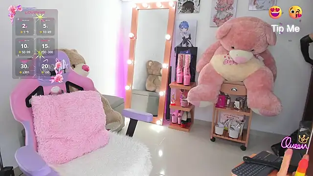 alessandrathedoll online show from July 24, 6:50 pm