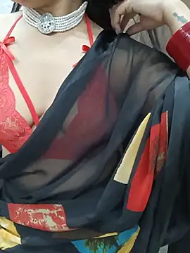 Snapshot of Beautiful_xxo chatting on May 11, 4:04 pm Beautiful xxo online show from May 11, 4:04 pm