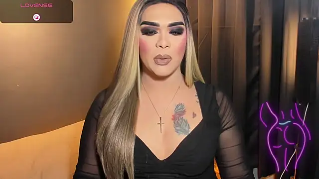 VictoriaEliz online show from November 1, 1:46 pm