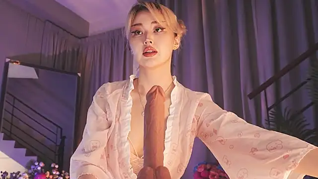 Snapshot of hyun_chia chatting on September 12, 9:04 pm hyun chia online show from September 12, 9:04 pm