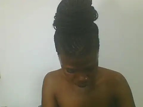 Snapshot of Sweetbaby004 chatting on September 25, 4:16 am Sweetbaby004 online show from September 25, 4:16 am