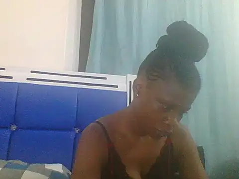 Snapshot of Sweetbaby004 chatting on September 26, 5:39 pm Sweetbaby004 online show from September 26, 5:39 pm