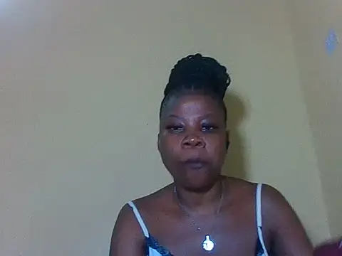 Snapshot of Sweetbaby004 chatting on July 3, 5:19 pm Sweetbaby004 online show from July 3, 5:19 pm