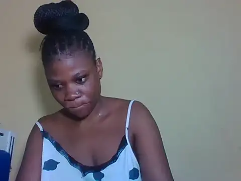 Snapshot of Sweetbaby004 chatting on July 17, 2:24 pm Sweetbaby004 online show from July 17, 2:24 pm