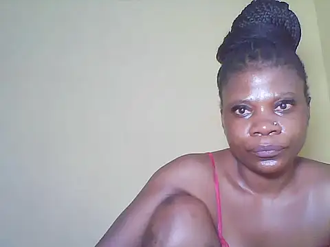 Snapshot of Sweetbaby004 chatting on July 22, 6:38 am Sweetbaby004 online show from July 22, 6:38 am