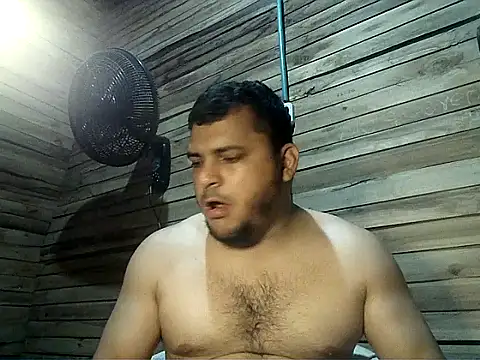 Snapshot of Arcangel_05 chatting on April 26, 4:21 am Arcangel 05 online show from April 26, 4:21 am