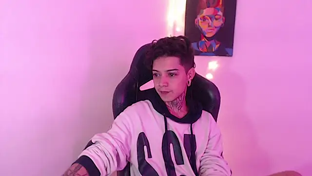 Snapshot of saad_man chatting on January 7, 7:20 am saad man online show from January 7, 7:20 am