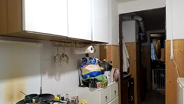 VanessaDoyle online show from March 6, 6:43 am